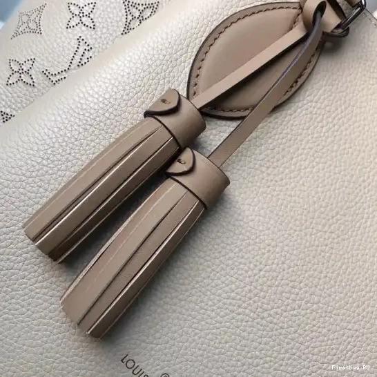 Firstbag Bag Vuitton Haumea Louis 0506